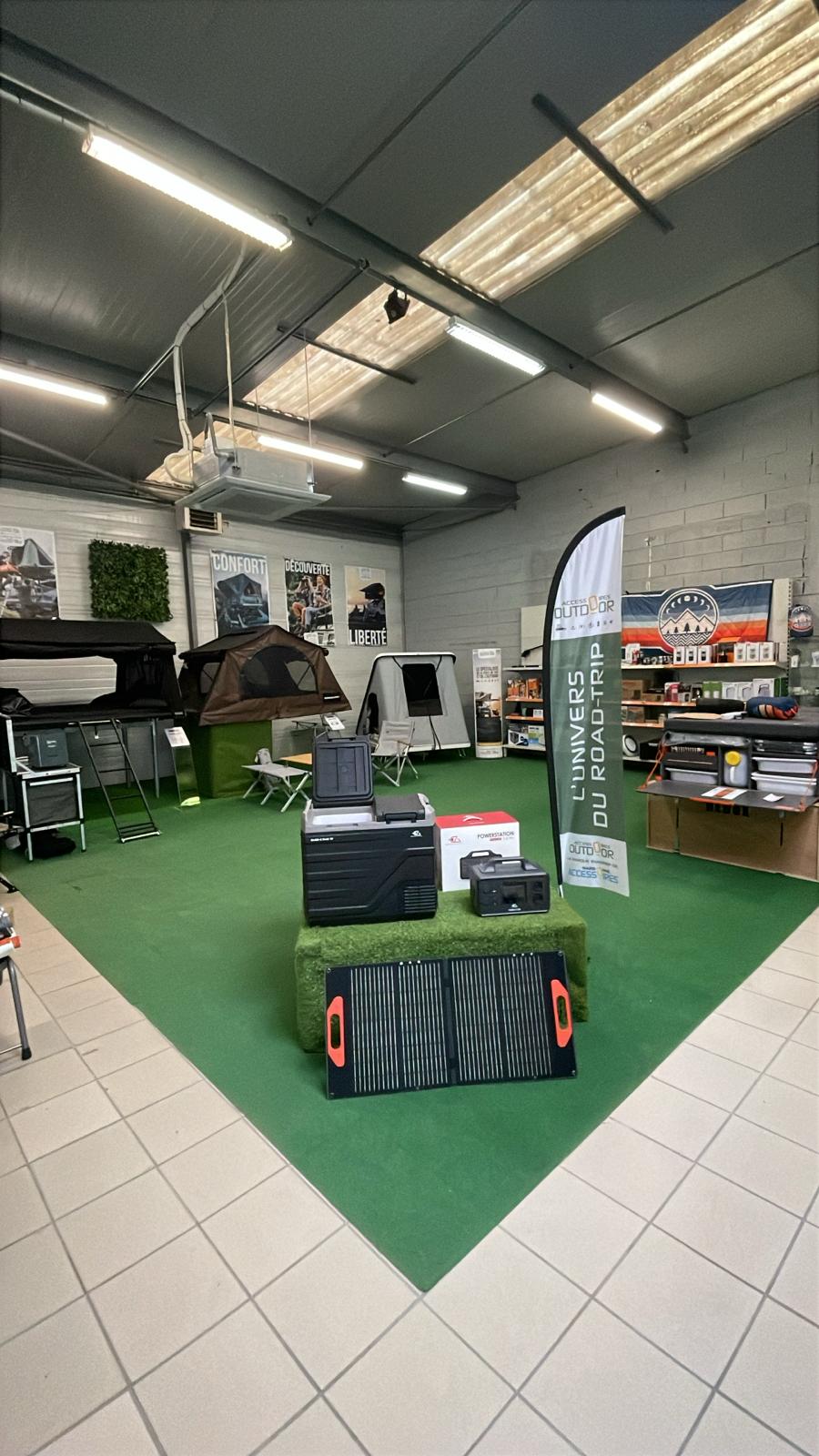 interieur-magasin-Outdoor-Narbonne-Accessoires