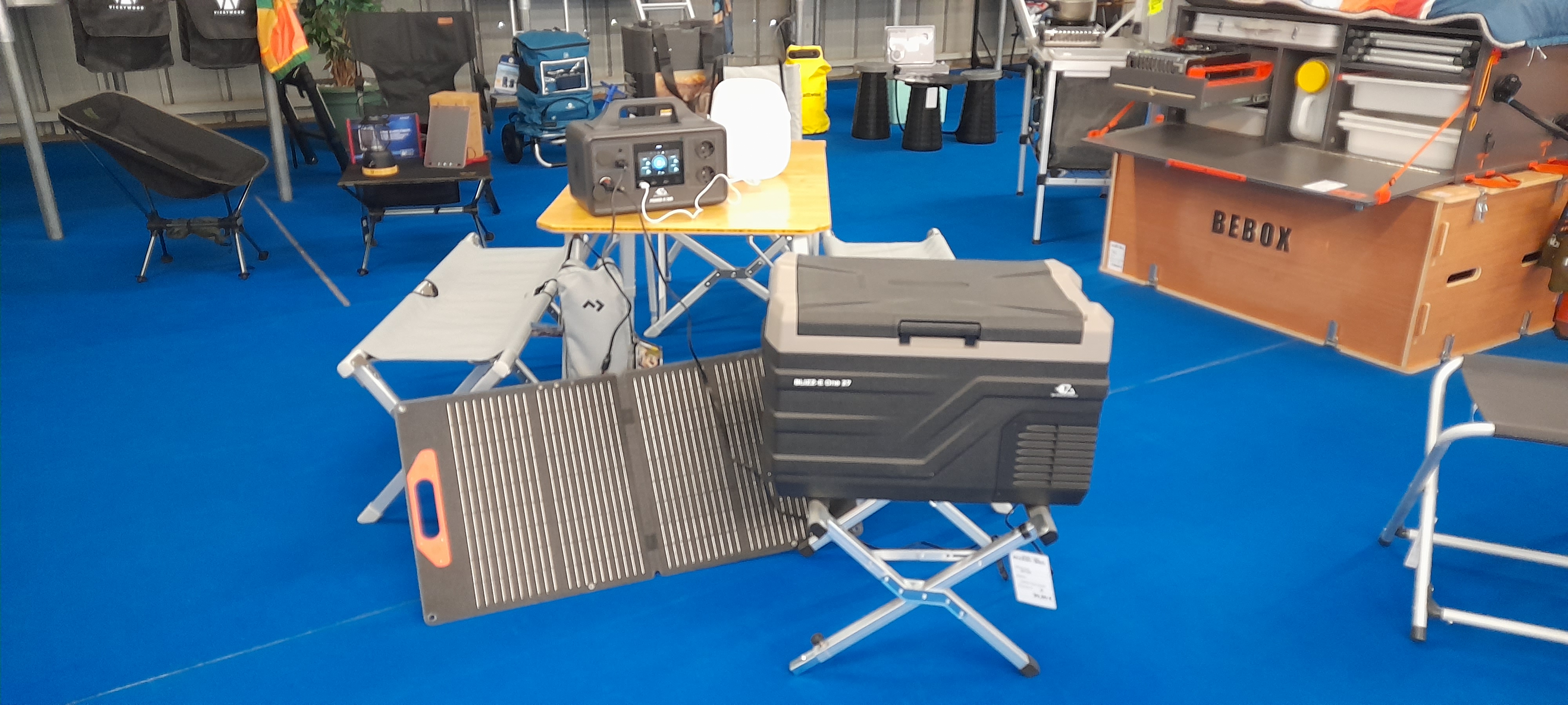 interieur-magasin-Outdoor-Narbonne-Accessoires