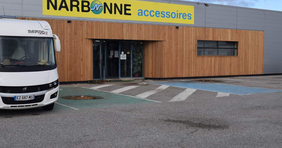 interieur-magasin-Narbonne-Accessoires