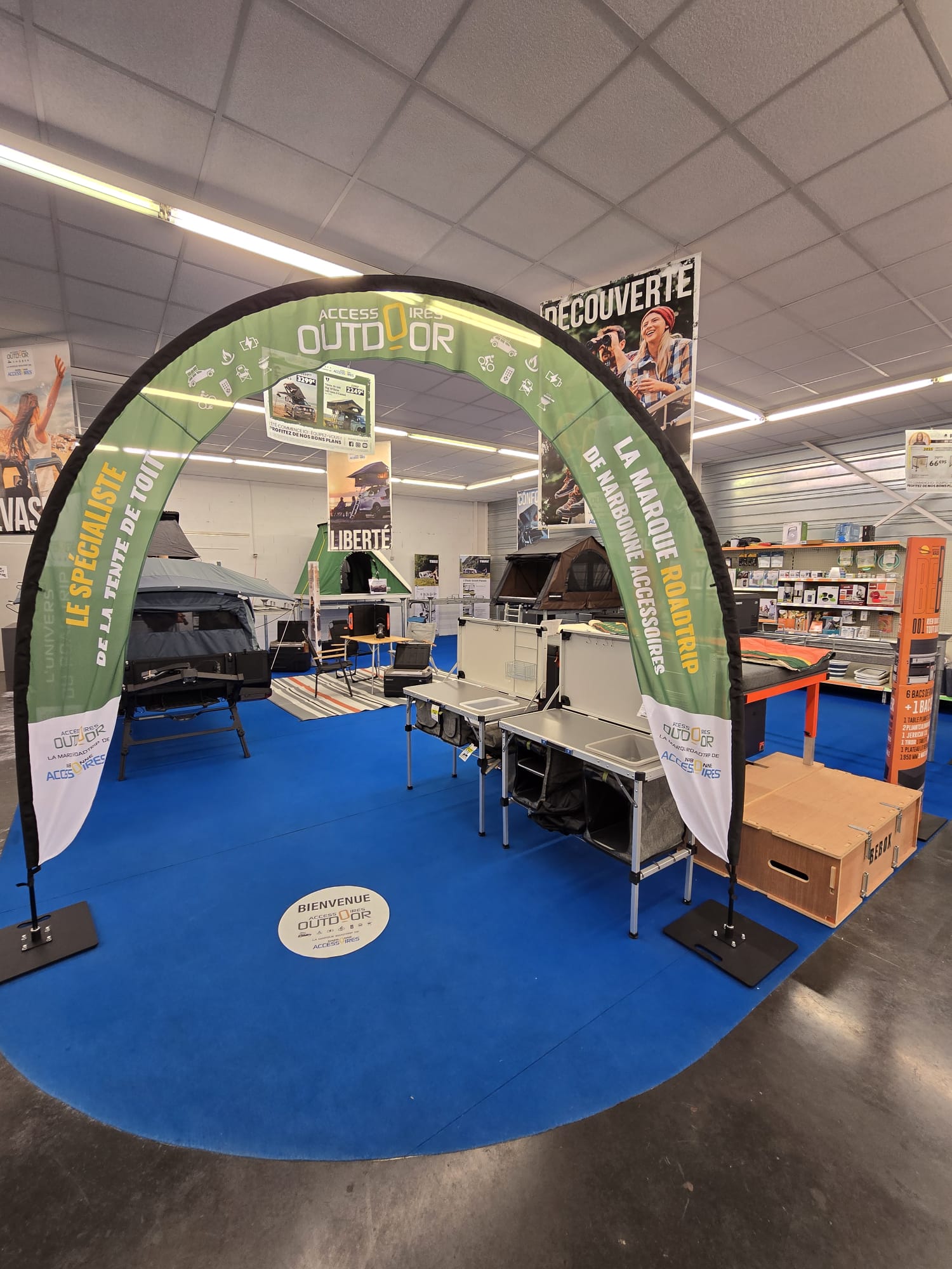 interieur-magasin-Outdoor-Narbonne-Accessoires
