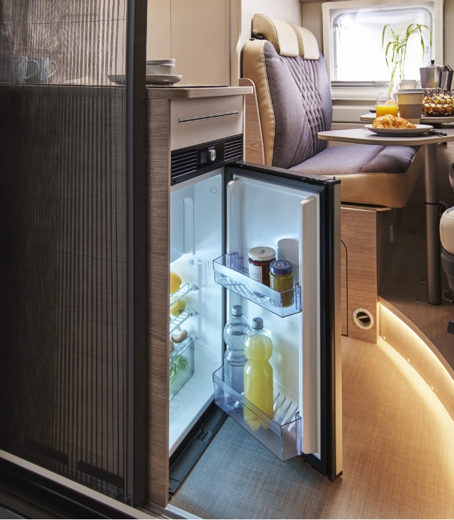 cuisine-equipee-camping-car