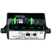 Coupleur séparateur pour batteries : Modèle : 2 batteries 3 sorties avec sécurité