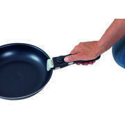 Set de casseroles et poêles empilables