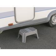 Marche pied monobloc petit pour camping-car