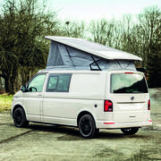 Toit relevable pour véhicule VW T5/T6/T6.1 : sca 292 de dimension L2 H1 avec ouverture Avant et Kit lit intégré de type Froli